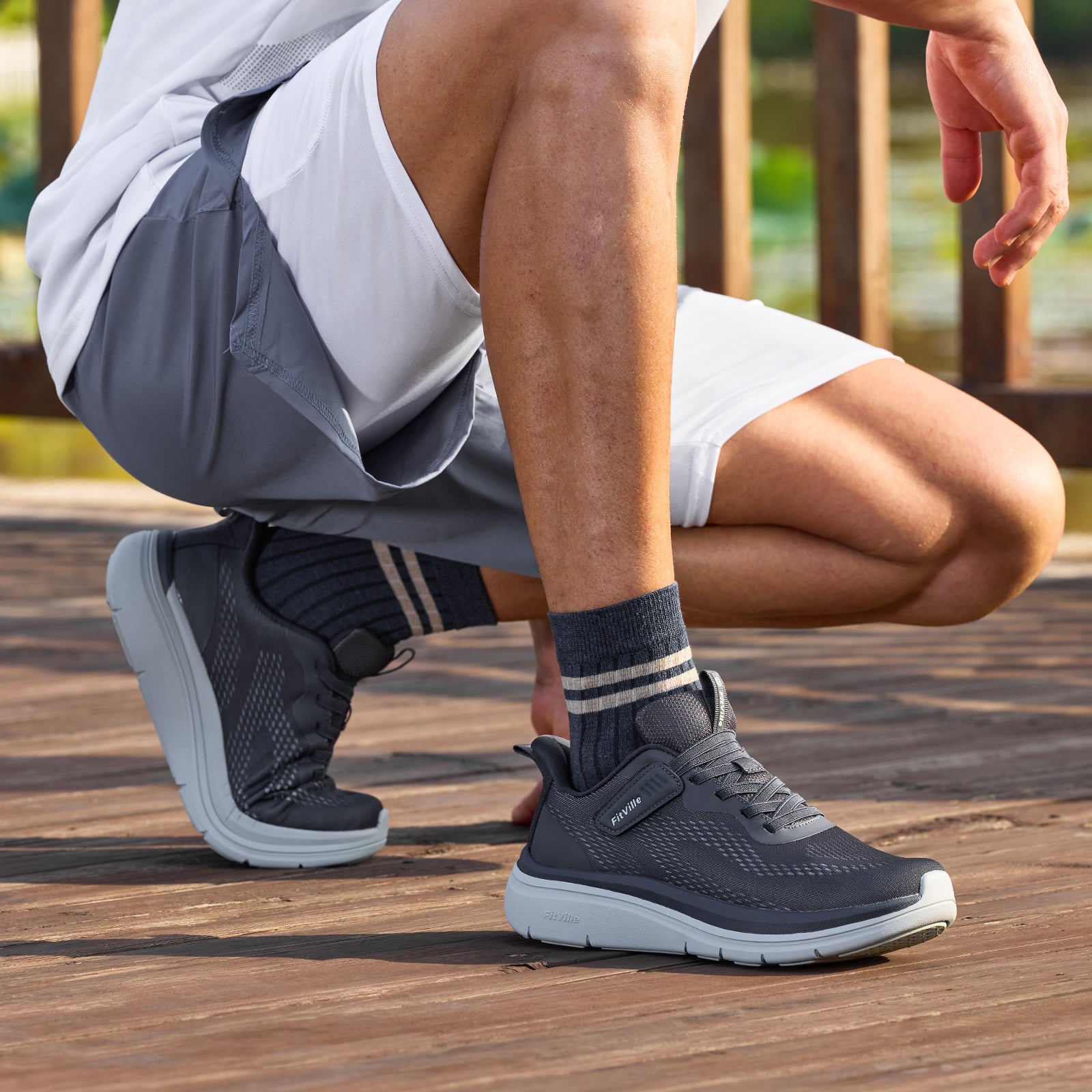 Men's Cloud Wanderer V22
